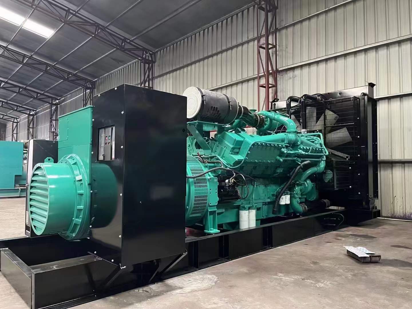 隆安如何评估无功补偿装置的性能和效果？