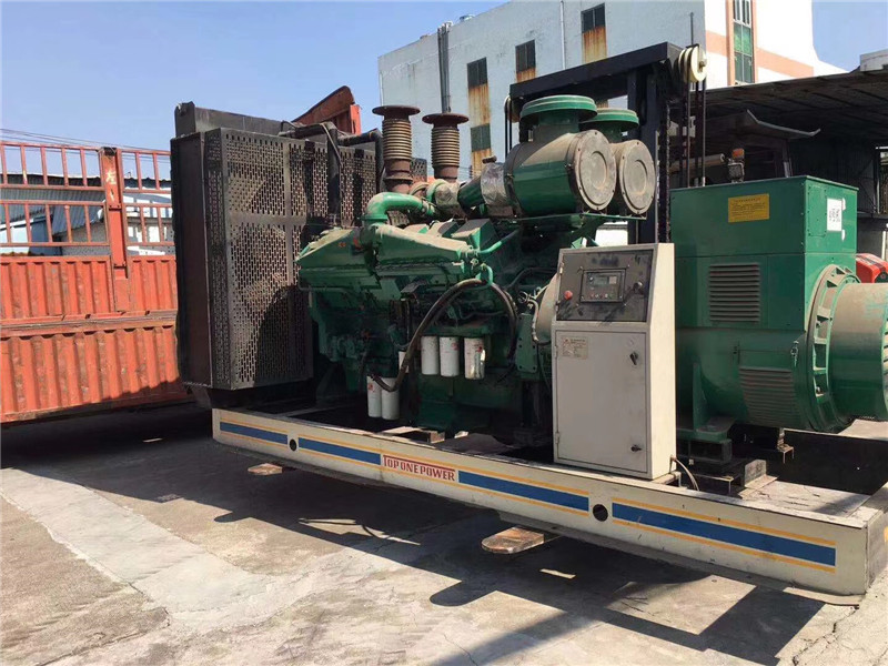 隆安压力测试设备的精度等级是如何划分的？